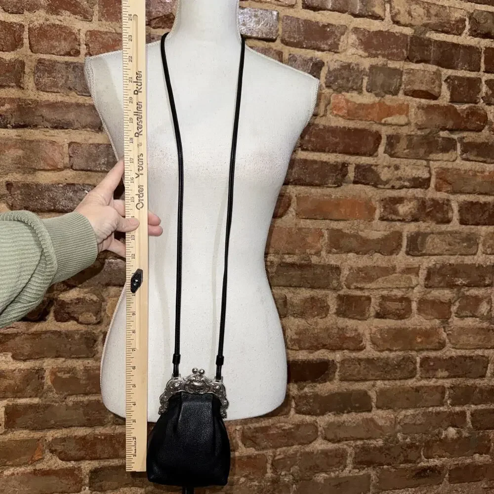 Brighton one 1 world vintage mini kisslock crossbody black leather bag EUC - Picture 5 of 8